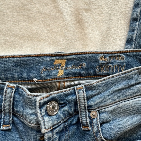 7 for all mankind skinny jeans - Picture 4 of 7